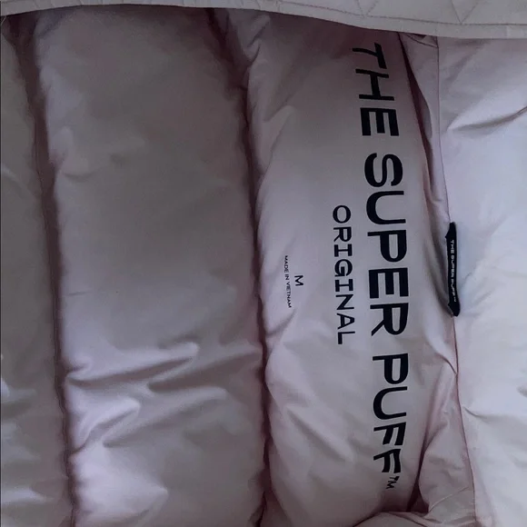 Aritzia Light Pink Puffer Jacket - Picture 3 of 4